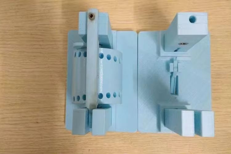 3D V-förmiges magnetisches Mot – Kids Education Motivation Bewertung und Preis